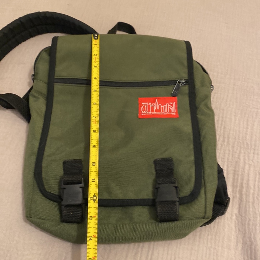 Manhattan Portage Green Men's Backpack View 6